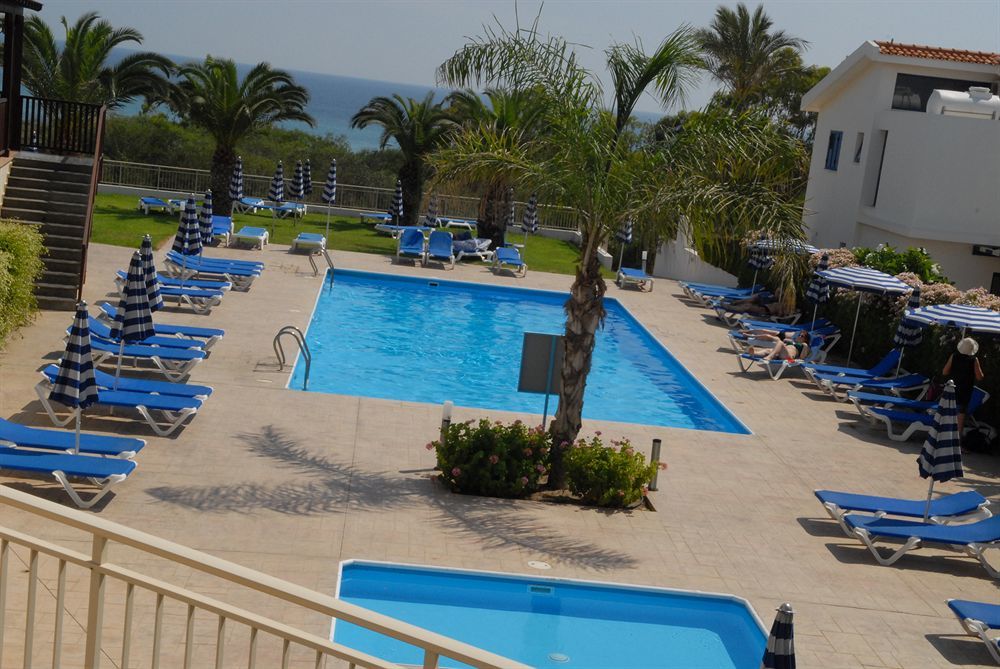 Iris Beach Hotel Protaras Exterior photo